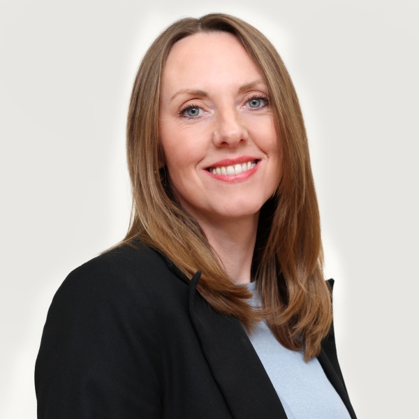 Stacey Cougill - Eight Versa